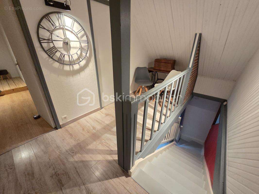 Magnifique Pavillon de plain pied de 143m² à Saint Léger le Petit - photo 14