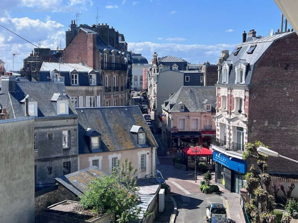 Appartement à TROUVILLE-SUR-MER