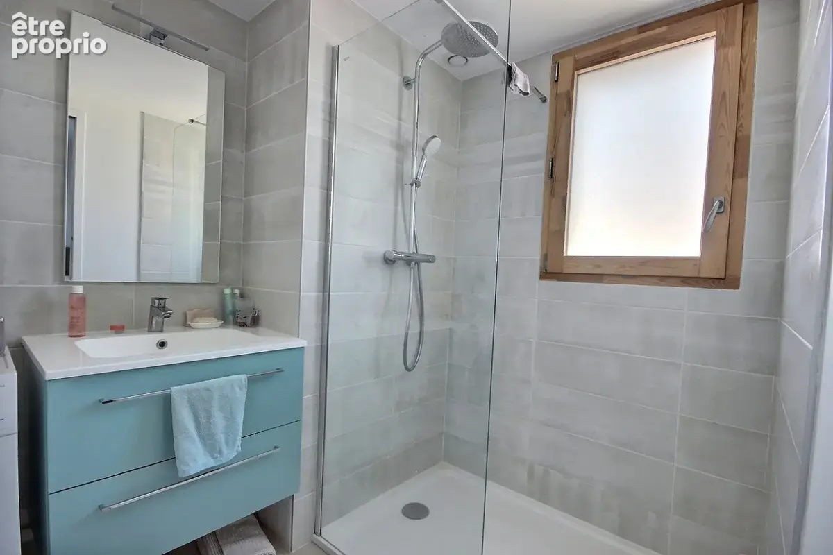 Saint-bonnet-les-oules   appartement t2 de standing avec terrasse privative - photo 2