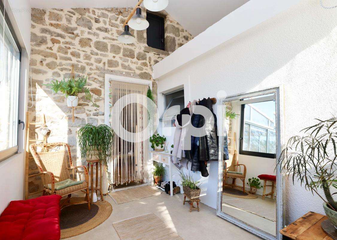 Maison à LARGENTIERE