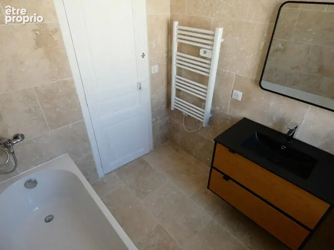 Maison rénovée 120 m² - photo 8