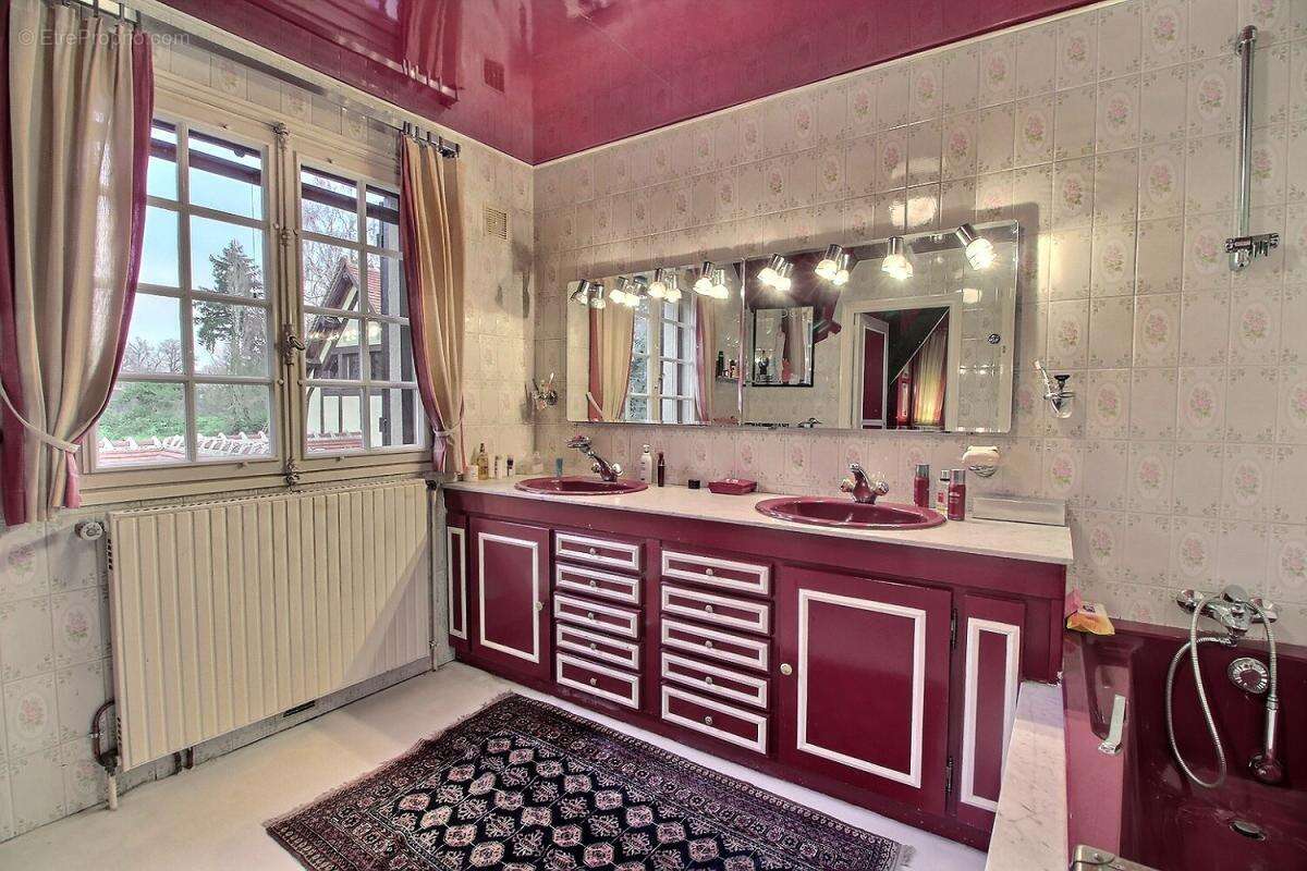 Maison à AUTRY-LE-CHATEL