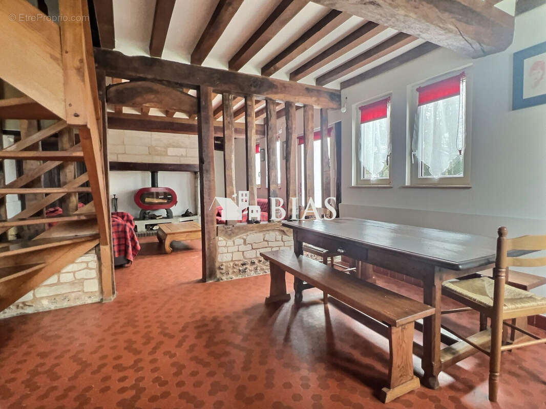 Maison à BERNAY