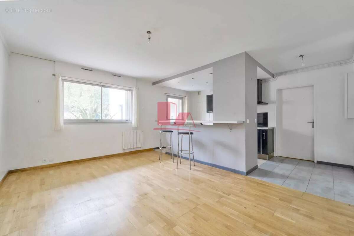 Appartement à ISSY-LES-MOULINEAUX