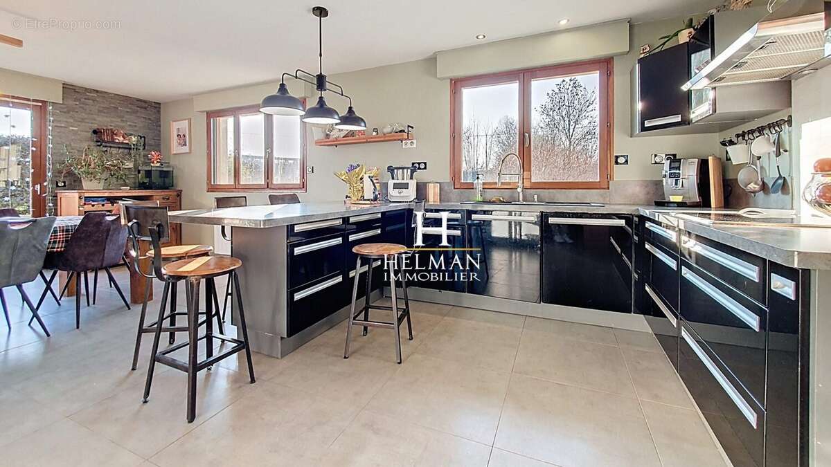 Maison à HUCQUELIERS