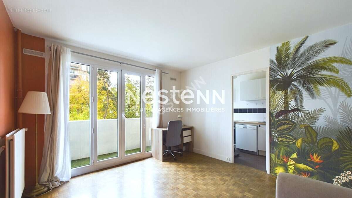 Appartement à PARIS-19E