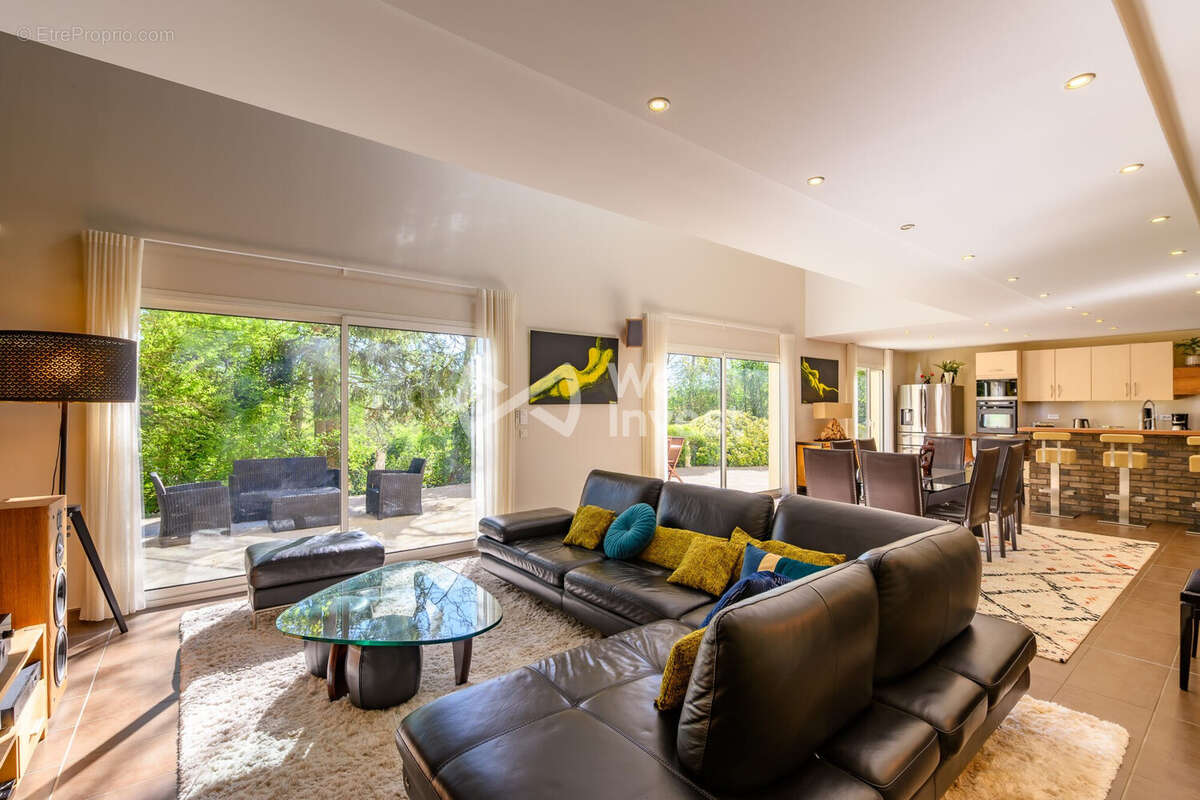 Maison à CRECY-LA-CHAPELLE