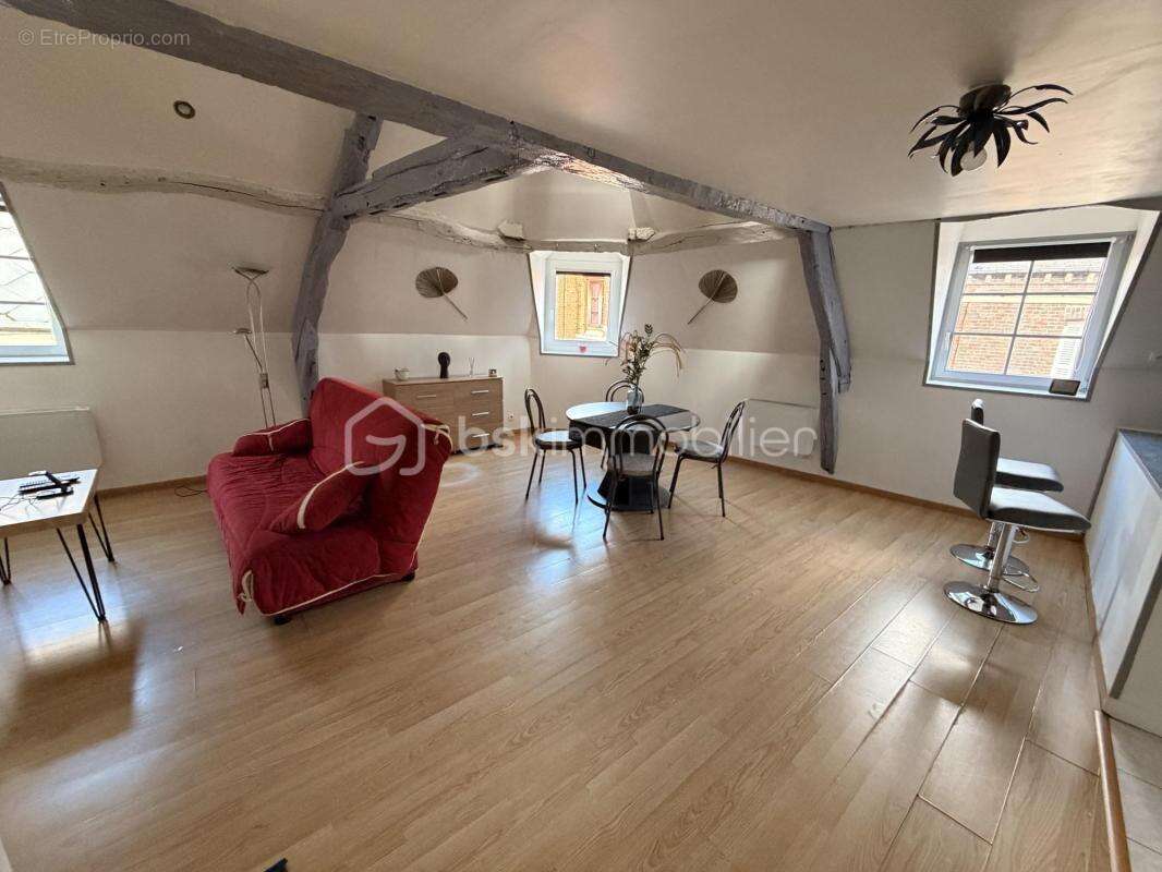 Appartement à EU