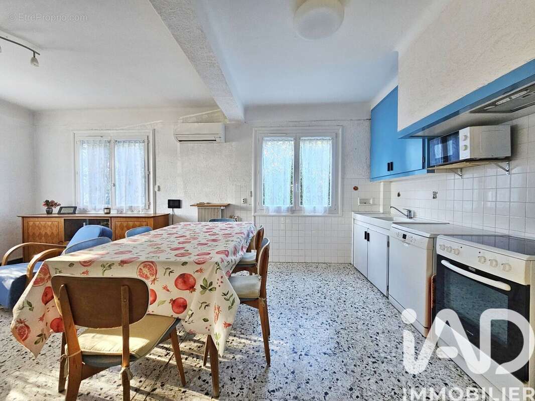 Photo 8 - Maison à SAINT-ESTEVE