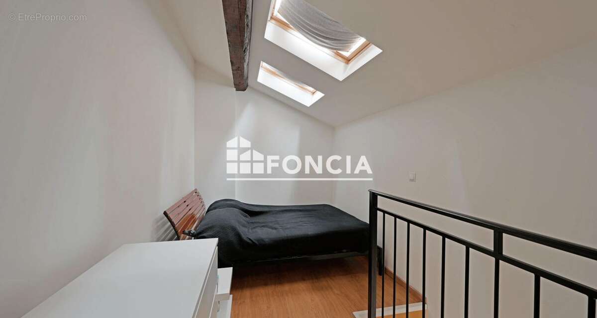 Appartement de type 1 dans une résidence Bourgeoise en plein centre ville - photo 7