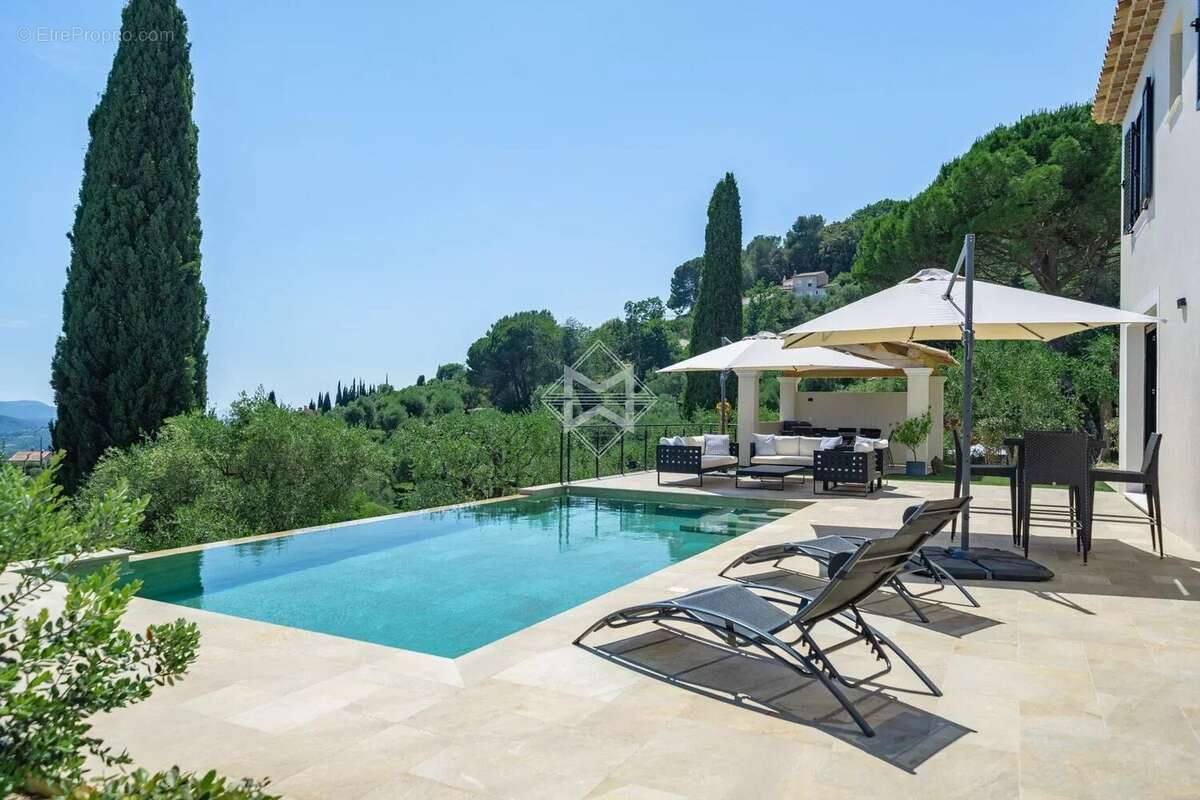 Maison à SPERACEDES