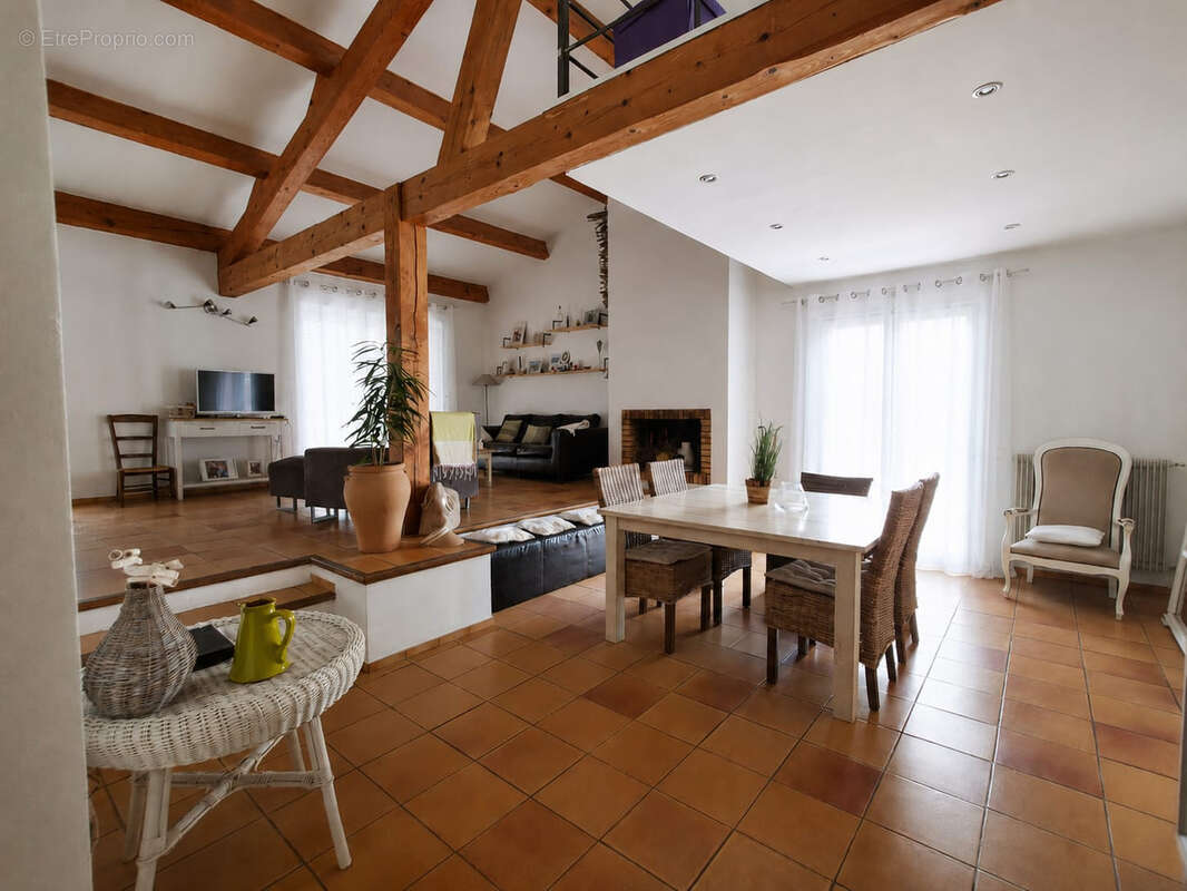 Maison Familiale T5 avec Piscine - Perpignan - photo 6