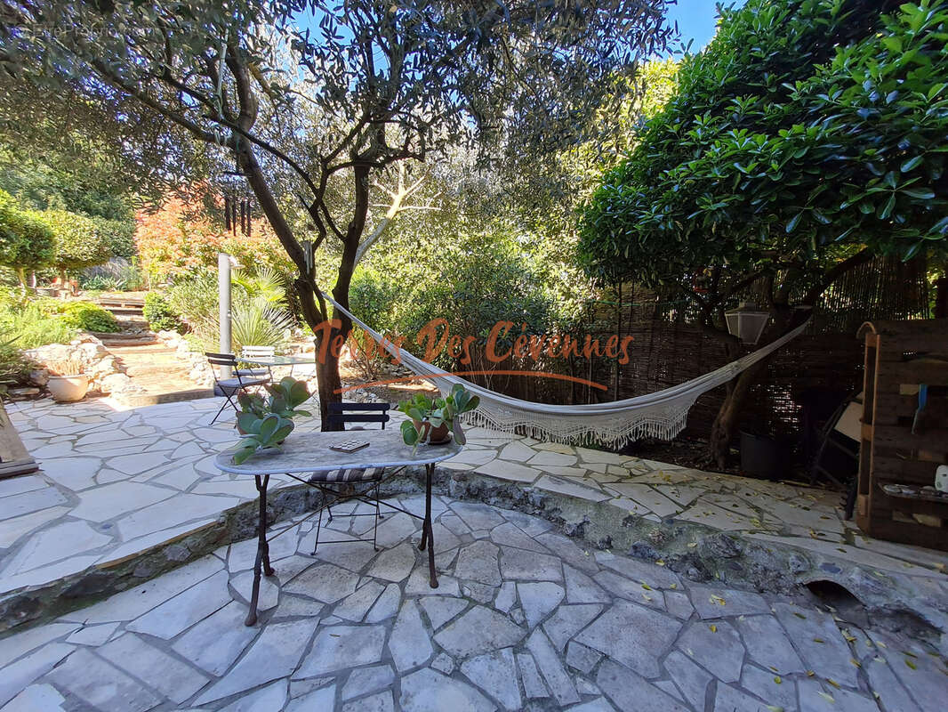 Maison de village avec jardin - photo 6
