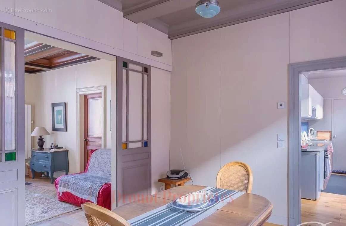 Maison à PONT-L'EVEQUE