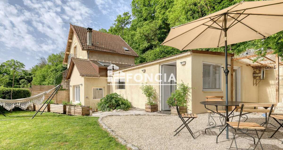 Maison à THOMERY