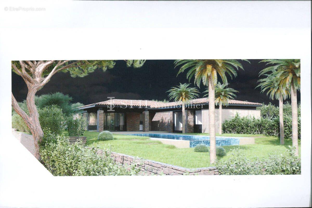 Terrain à SAINTE-MAXIME