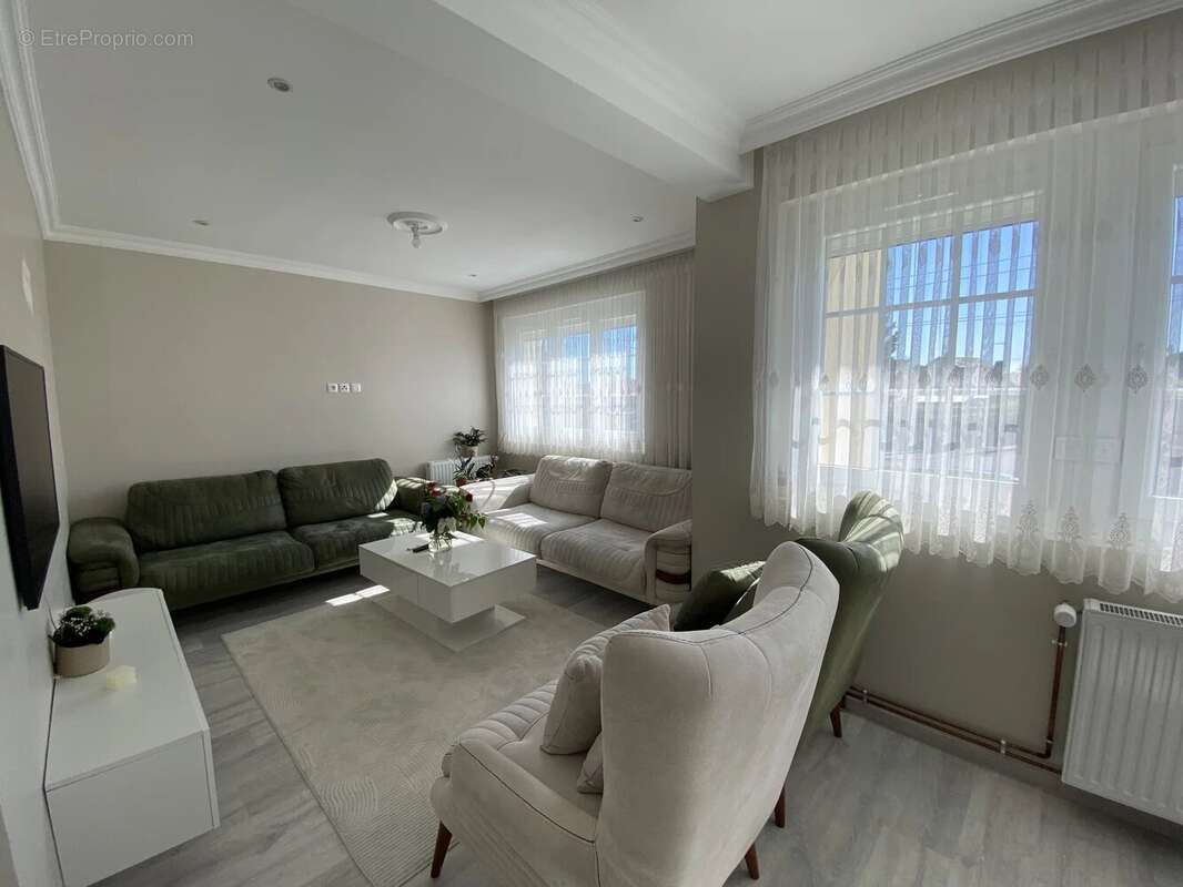 Maison à VERNEUIL-SUR-AVRE