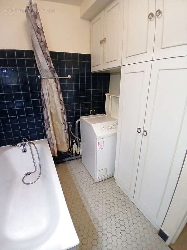 Appartement à PARIS-12E