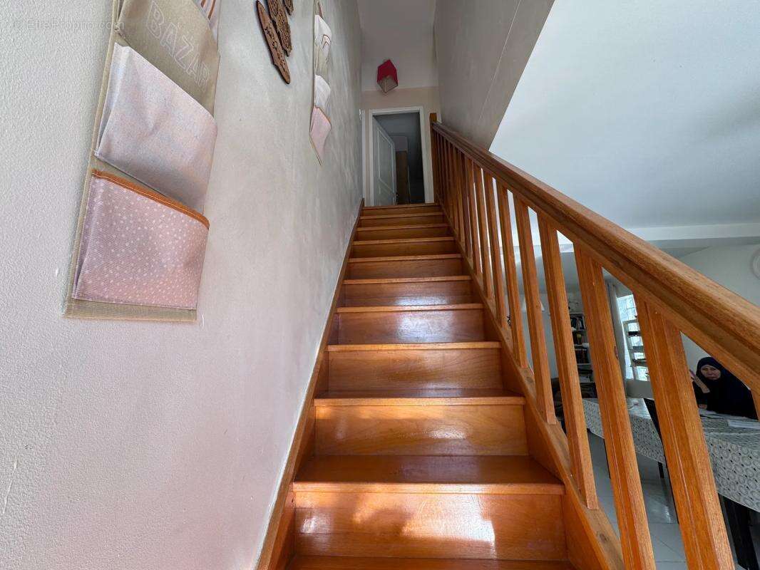 Maison à CLICHY-SOUS-BOIS