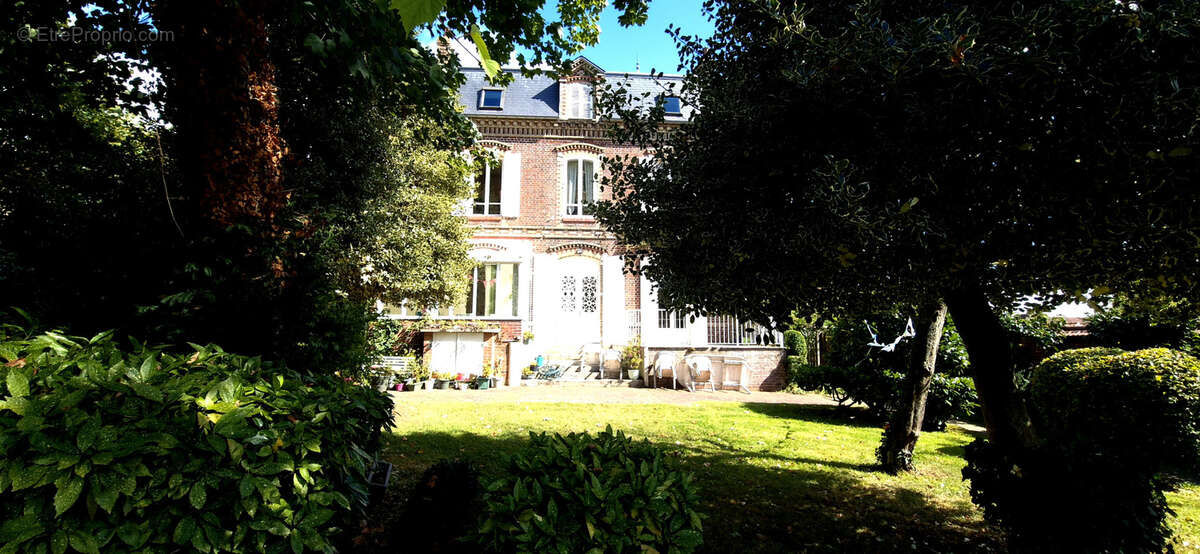 Chaumont en Vexin, Maison Bourgeoise de 11 pièces, 205 m2, 2900m2 de jardin - photo 14
