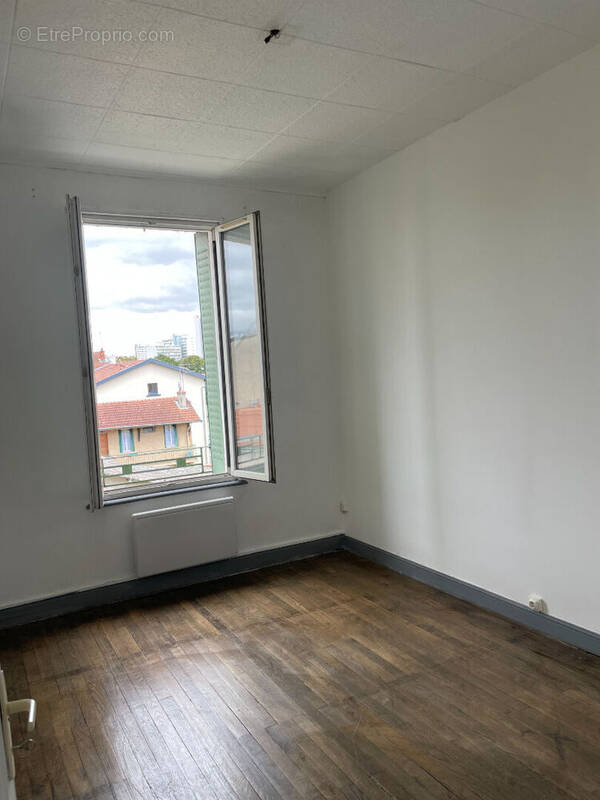 Appartement à LYON-8E