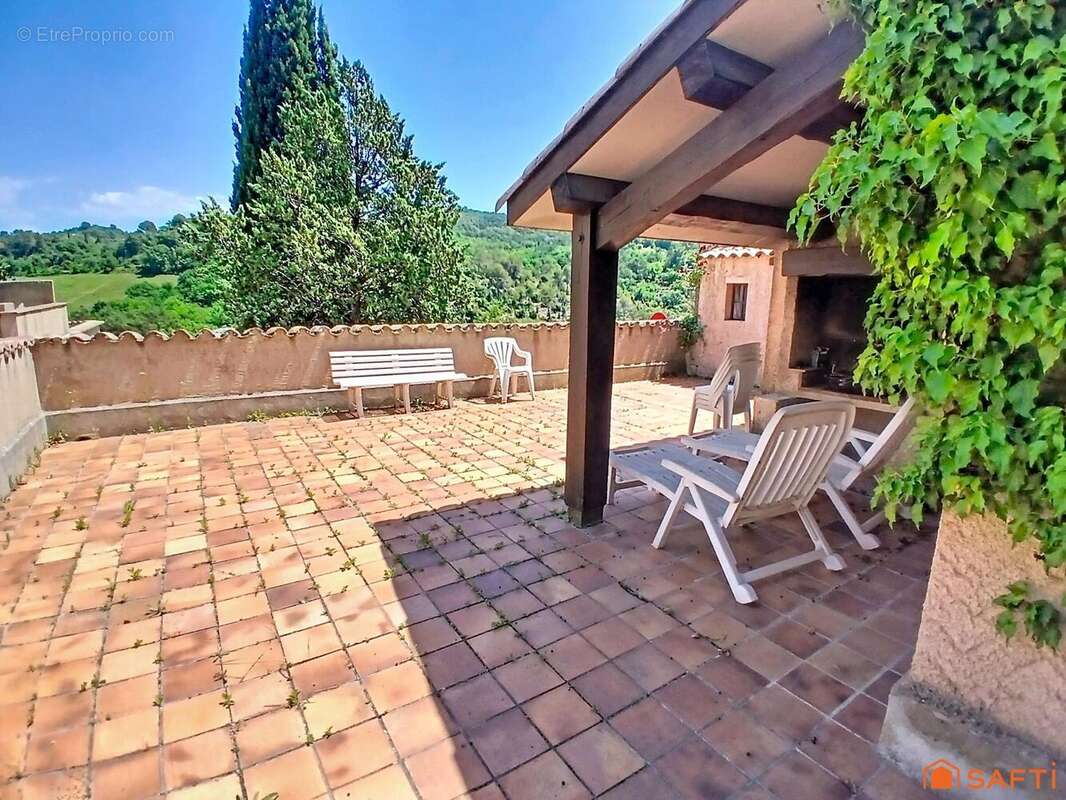 Photo 2 - Maison à ESPARRON-DE-VERDON