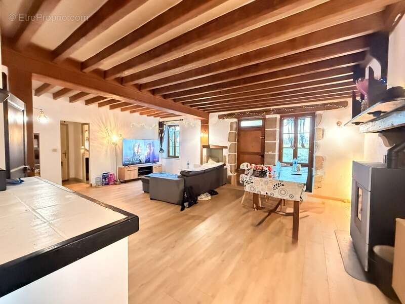 Maison à FRESSELINES