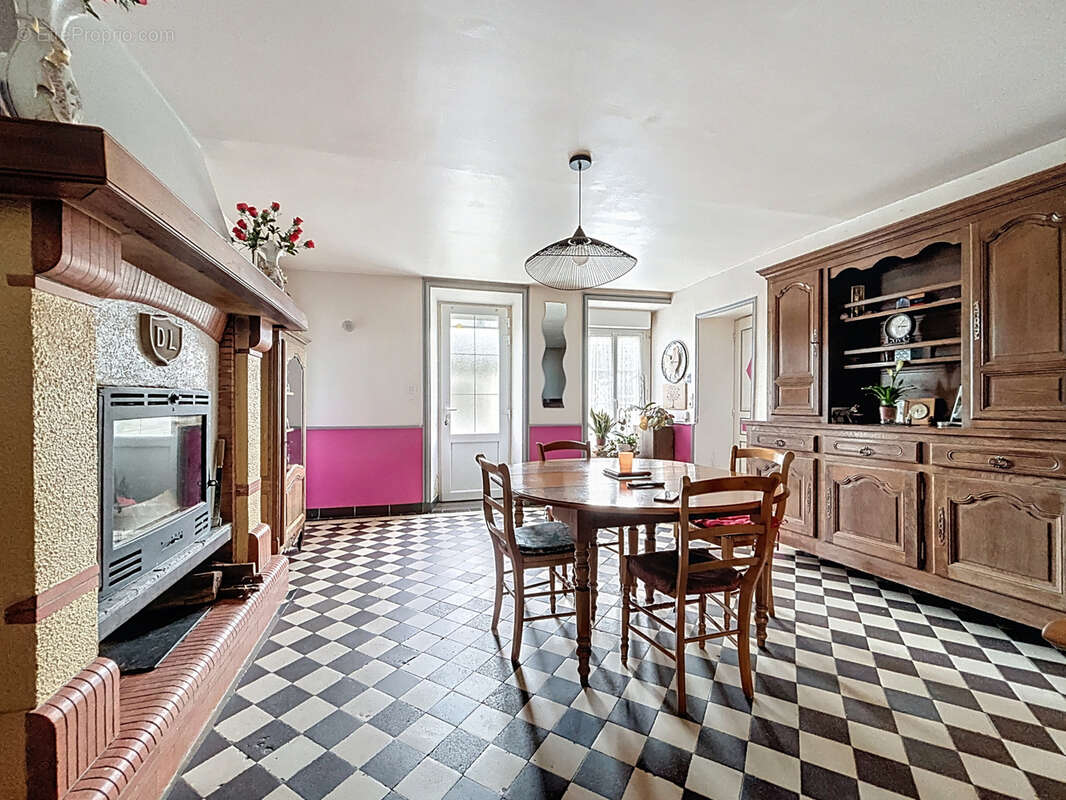 Maison à OSMANVILLE