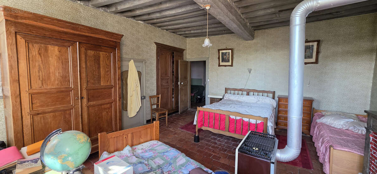 Maison à CHAMPALLEMENT