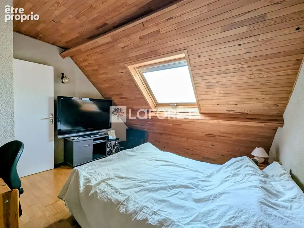 Maison Acheres La Foret 8 pièce(s) 191 m2 - photo 13