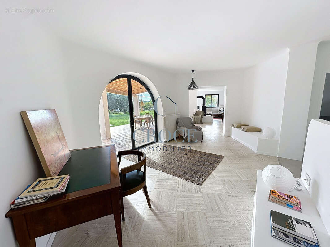 Maison à UZES