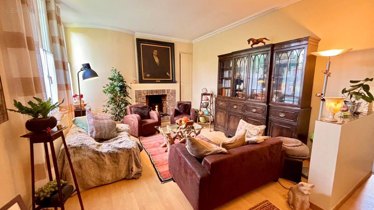 Appartement à ASNIERES-SUR-OISE