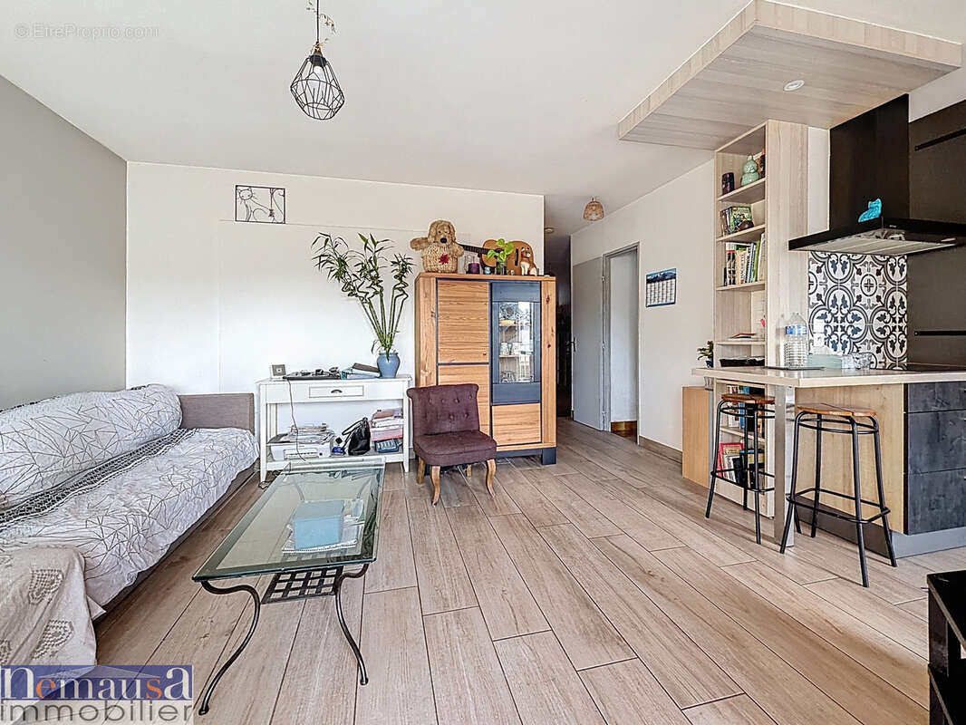 Appartement à NIMES