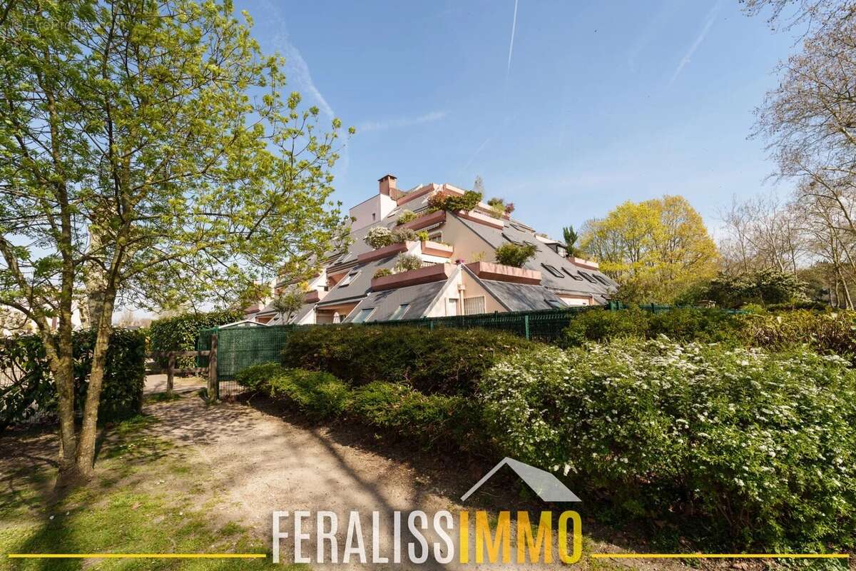 Appartement à ERAGNY