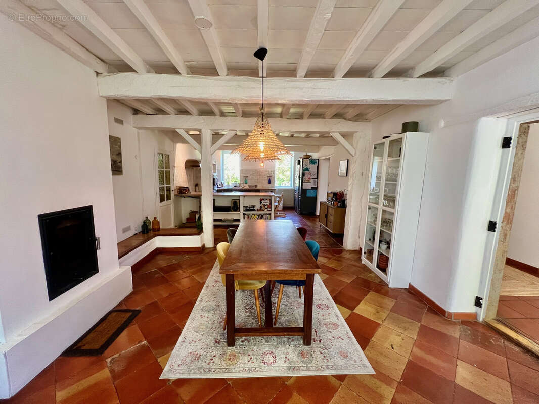 Maison à BEAUTEVILLE