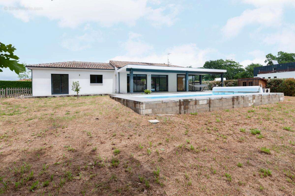 Maison contemporaine de 2018 avec piscine - photo 10