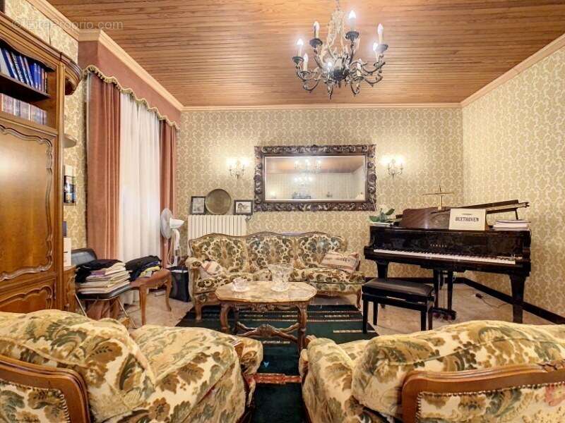 Maison à OLONZAC