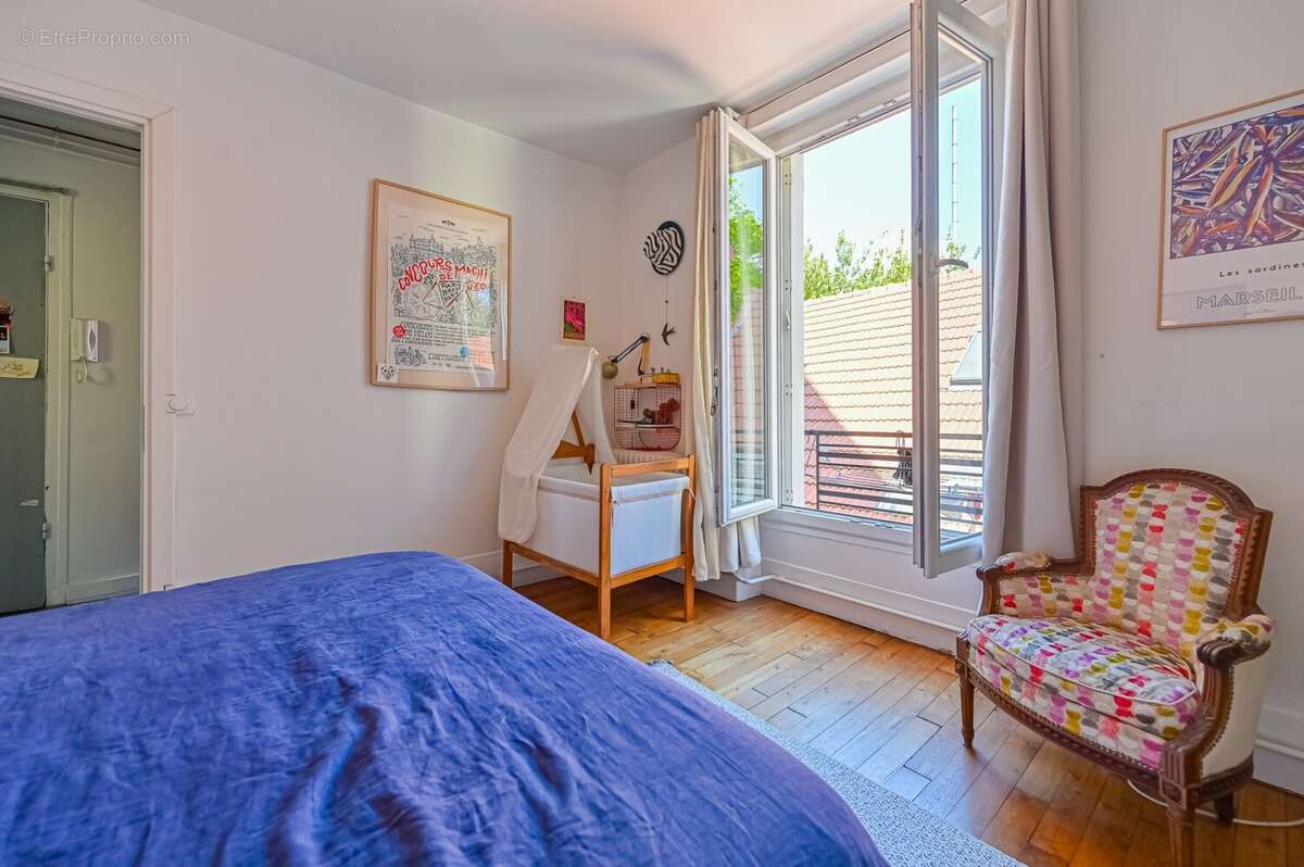 VIS_3033 - Appartement à LES LILAS