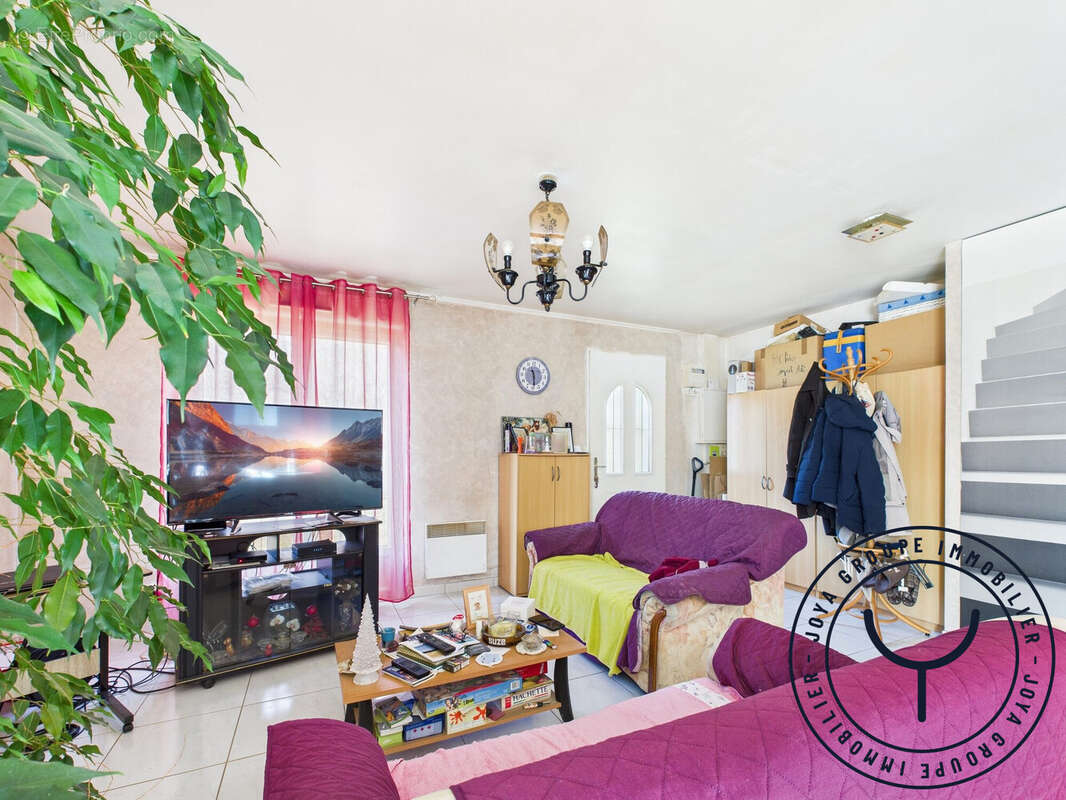 Maison 62 m² à Aix-En-Othe  - photo 3