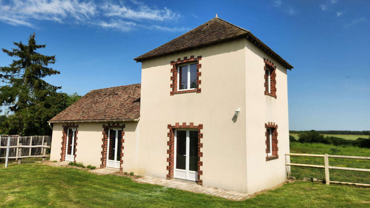 Maison à CHATEAUNEUF-EN-THYMERAIS