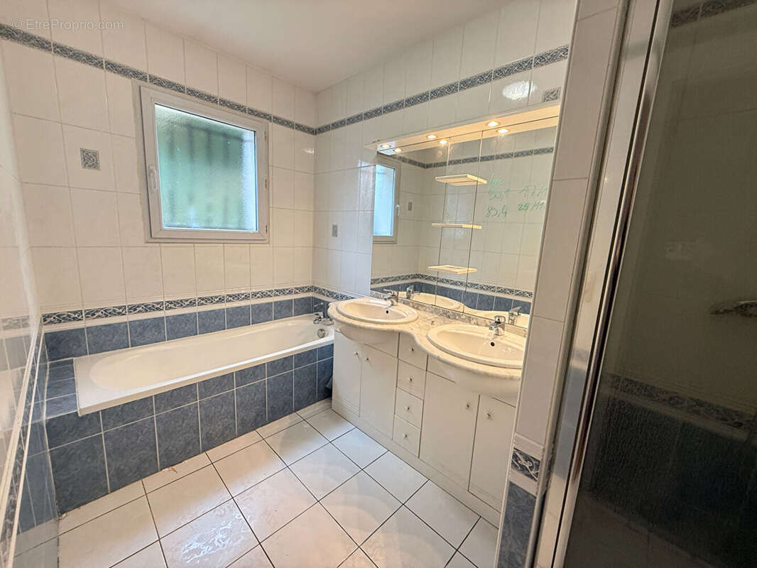 Maison à VILLENEUVE-SUR-LOT