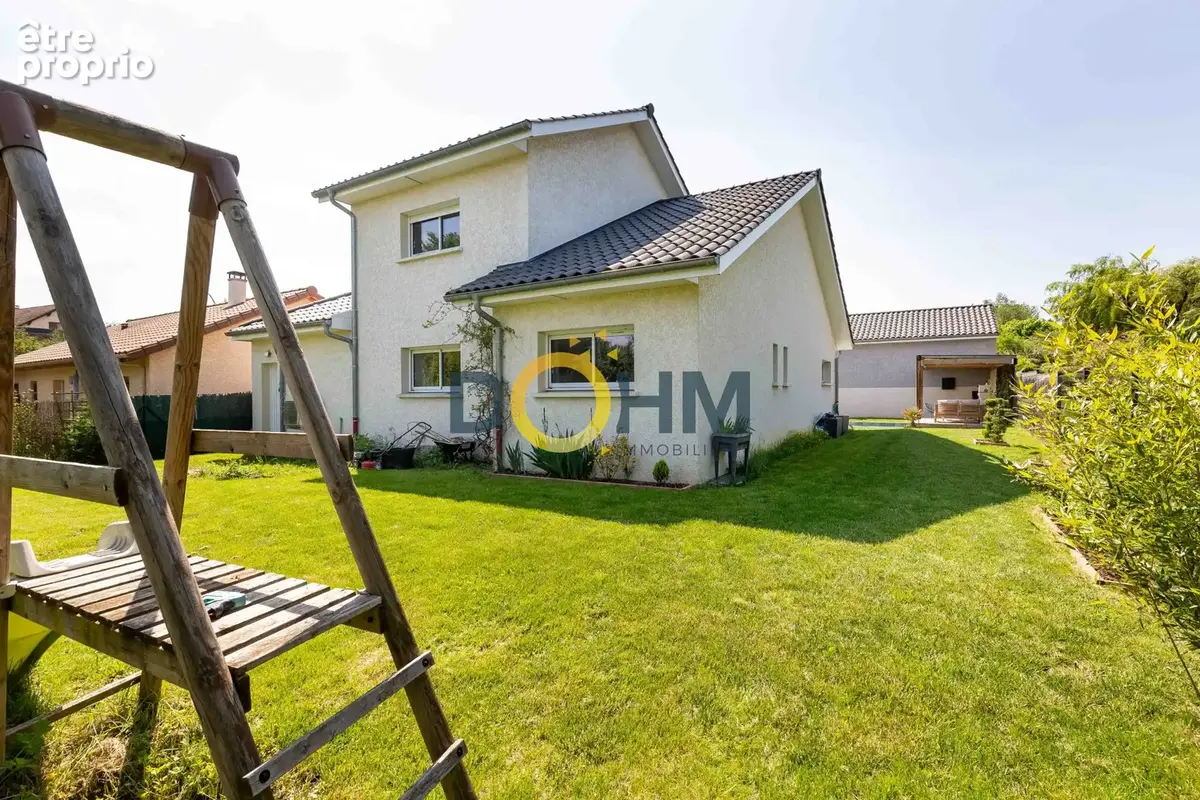 Villa contemporaine de 2021 avec piscine chauffée   123 m2   DPE A   Proche A43 La Tour-du-Pin & Chimilin - photo 4