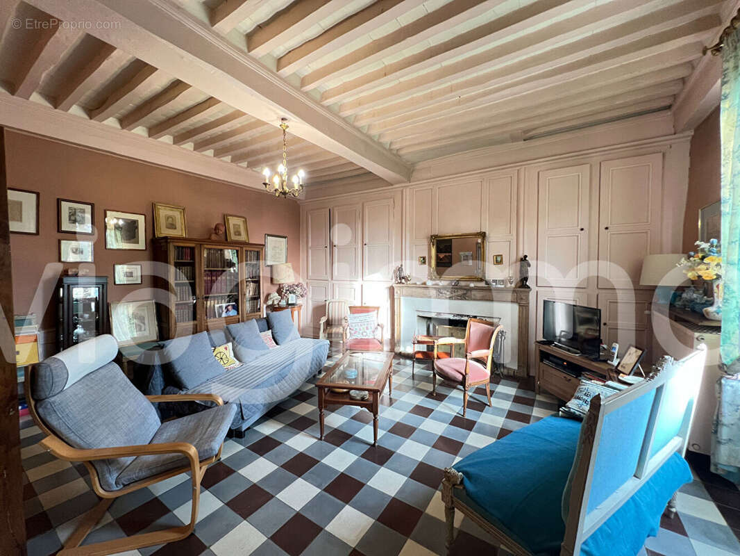 Maison à VILLEFRANCHE-SUR-SAONE