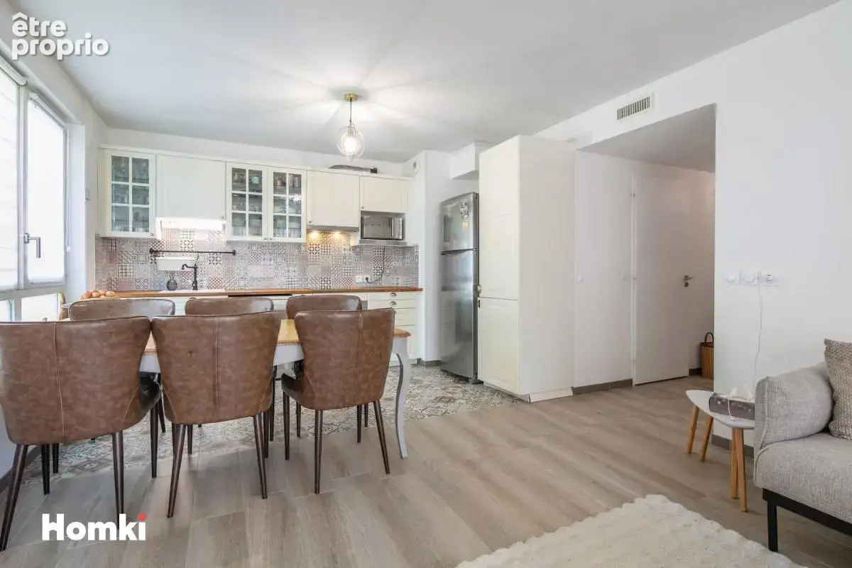 Appartement T3 de 65 m² à Grenoble 38000, Rue Aimé Requet - photo 4
