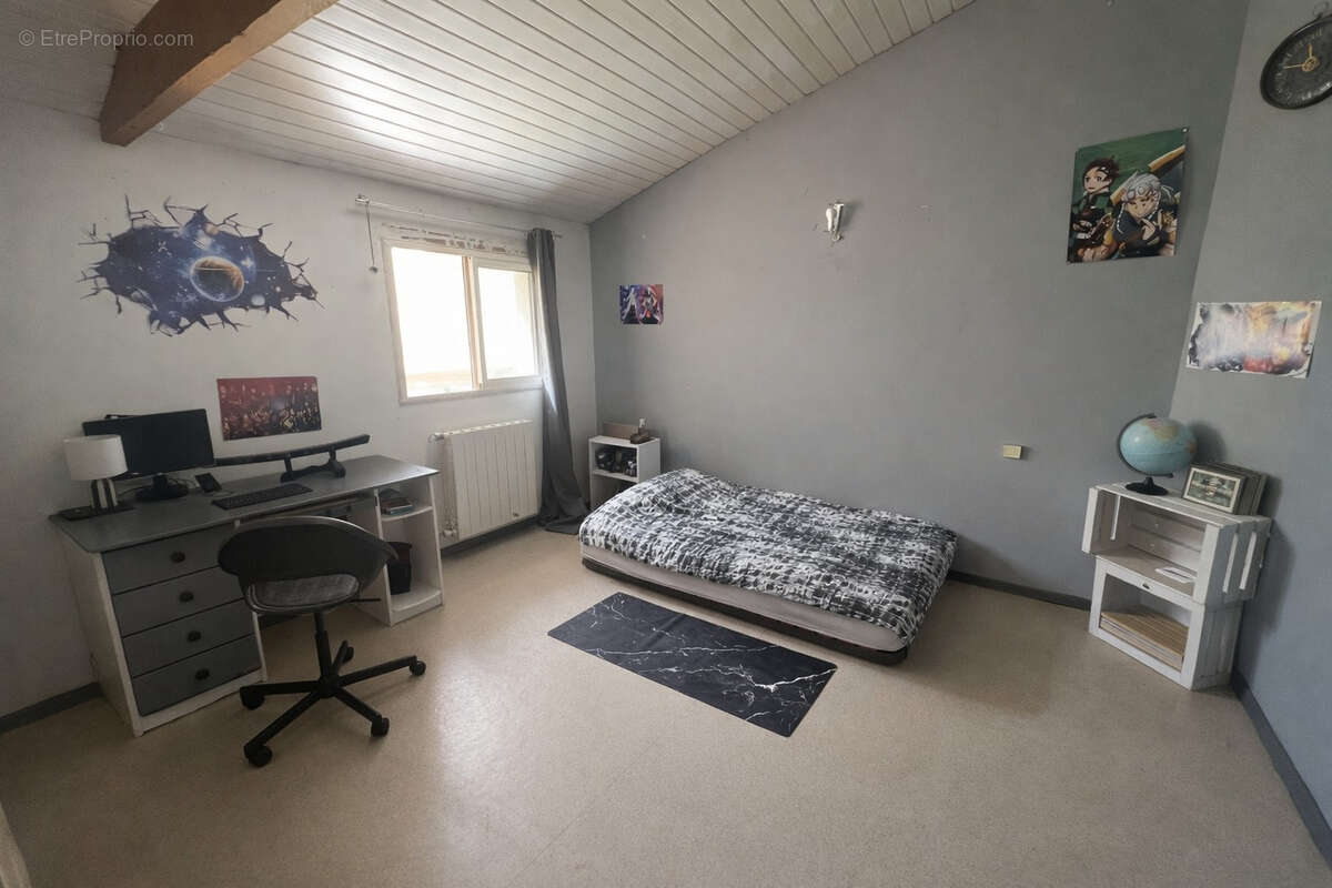 Maison à LAROQUE-DES-ALBERES