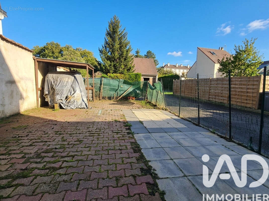 Photo 2 - Appartement à EZANVILLE