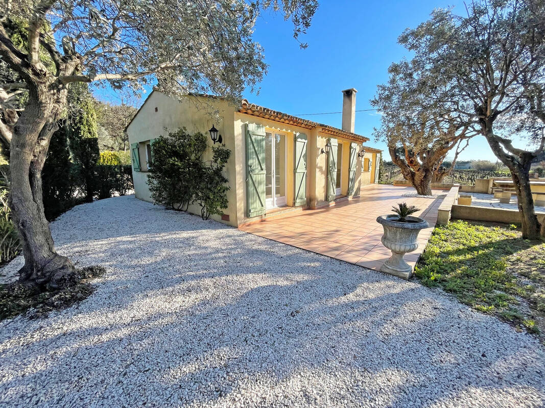 Maison à PLAN-DE-LA-TOUR