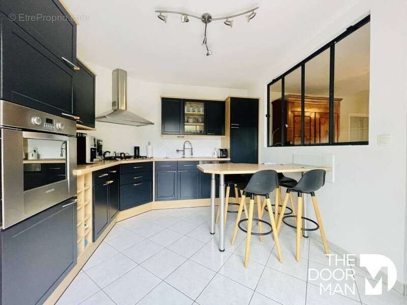 Maison à BONCHAMP-LES-LAVAL