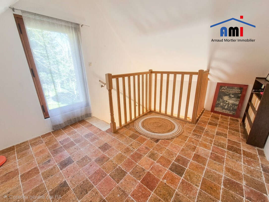 Maison à MOUTIERS-AU-PERCHE