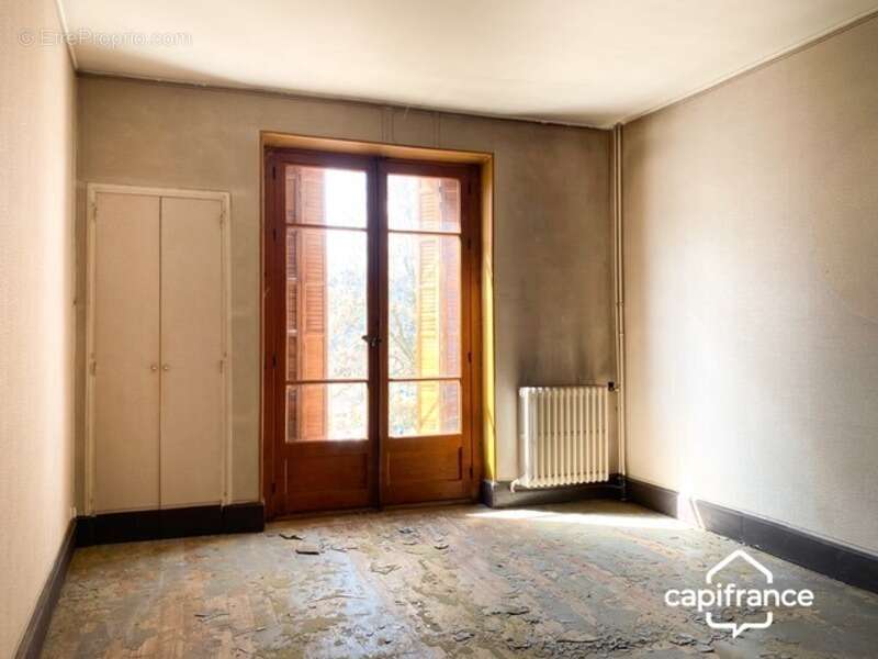 Maison à vendre 7 pièces LES ECHELLES (73) - photo 11